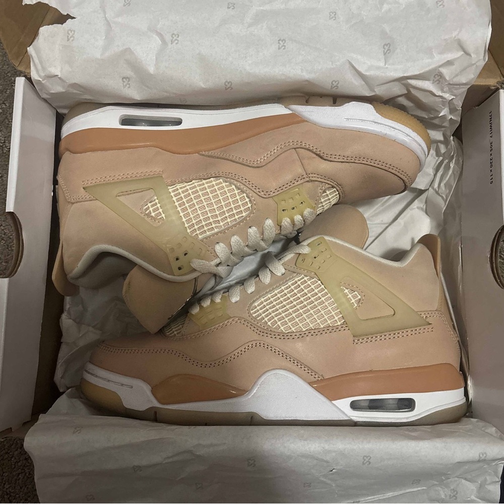 Wmns Air Jordan 4 Retro ‘Shimmer’ - Picture 8 of 10